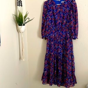 Very cute Chelsea floral dress!